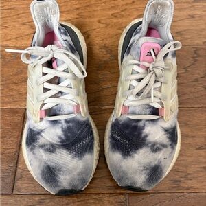 Adidas Women's Black and White Tie-Dye Sneakers